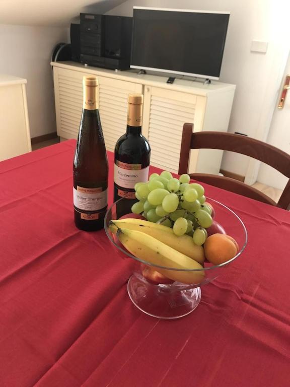 Casa Filippo Large 3 Room Apartment, Close To The Beach, Free Wifi Internet Riva del Garda Exteriér fotografie